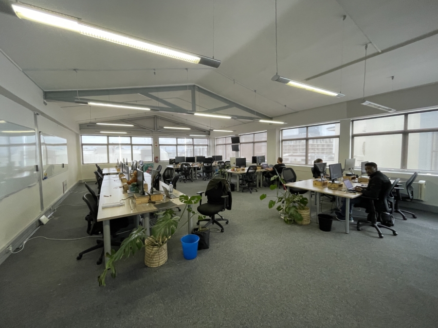 To Let commercial Property for Rent in Green Point Western Cape